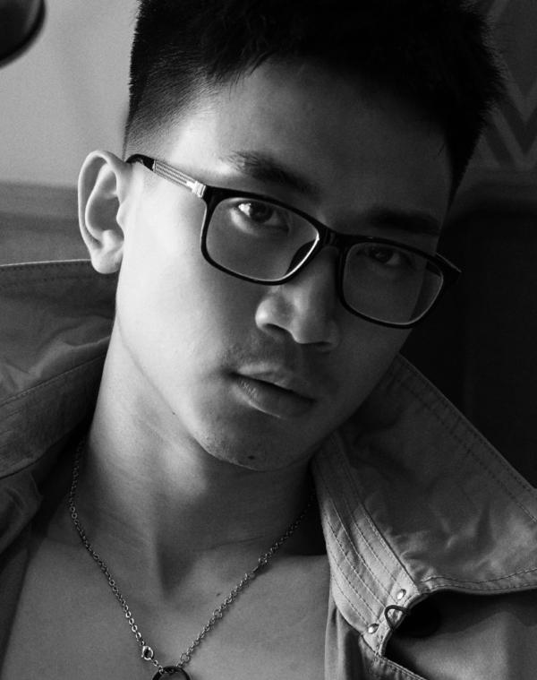 QM-3.2-暗黑-Kayson-4手聯彈噴發-Exclusive-Issue